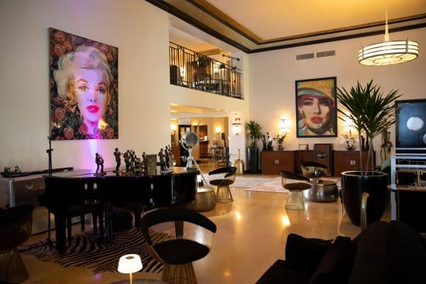 Live music at Bar1939 The National Hotel Miami Beach